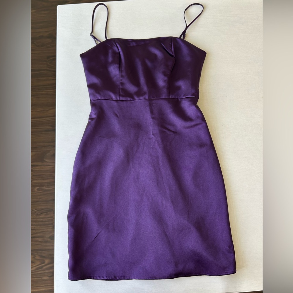 Lulu’s bodycon purple satin dress. Size small